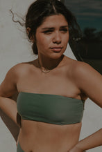 Load image into Gallery viewer, Venice Bandeau Top
